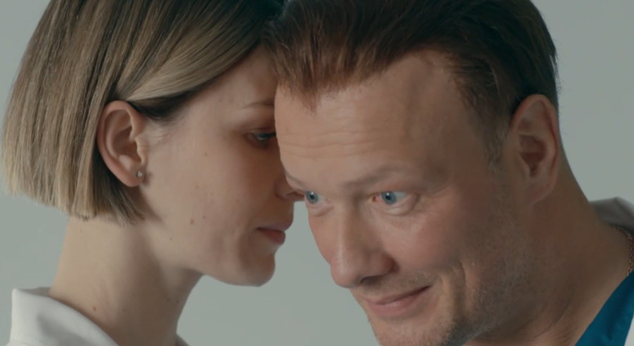 Акушер 2 сезон 1 и 2 серия 17 ноября 2025 сериал